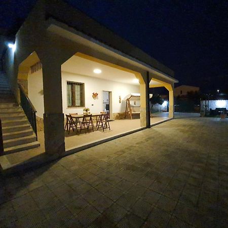 Villa La Sosta - 150M Dal Mare - Patio Privato E Areal Relax Arenella  Εξωτερικό φωτογραφία