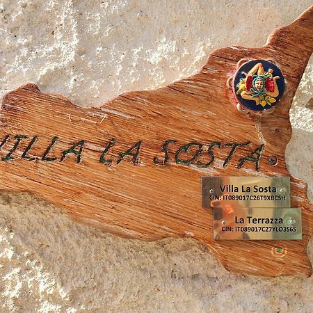Villa La Sosta - 150M Dal Mare - Patio Privato E Areal Relax Arenella  Εξωτερικό φωτογραφία