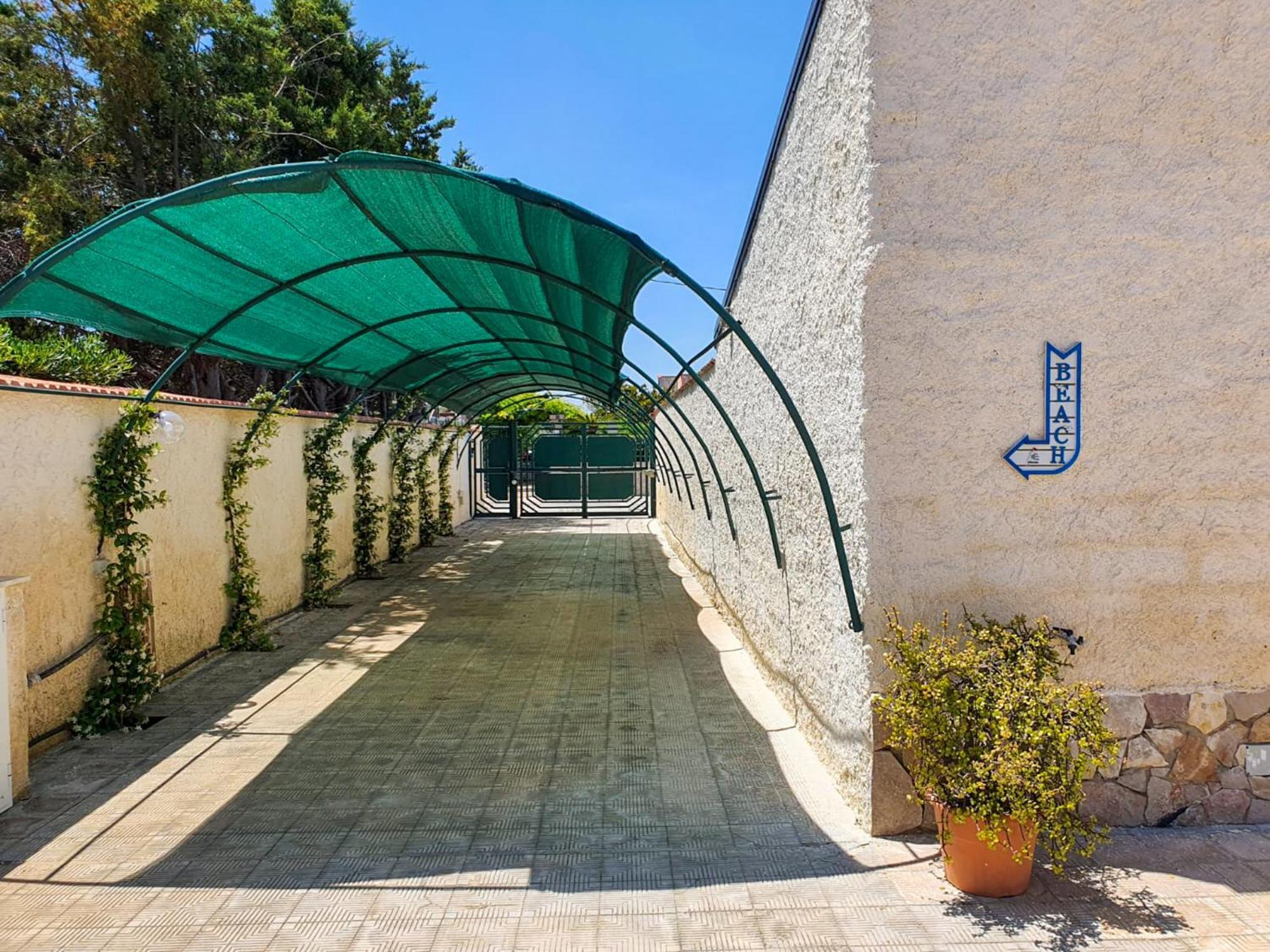 Villa La Sosta - 150M Dal Mare - Patio Privato E Areal Relax Arenella  Εξωτερικό φωτογραφία
